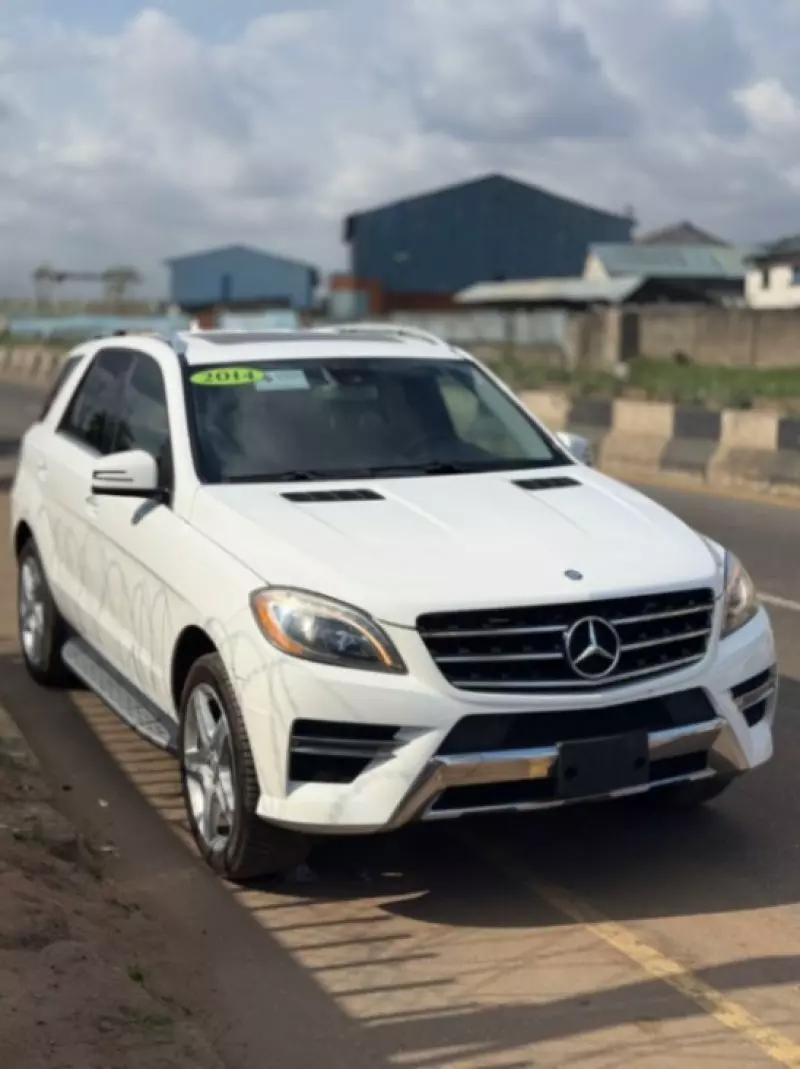 Mercedes-Benz ML 550   - 2014