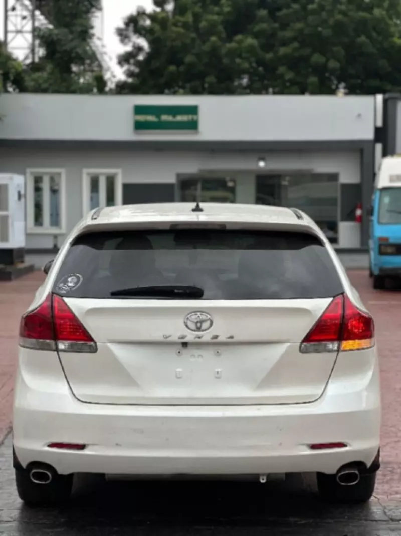 Toyota Venza   - 2013