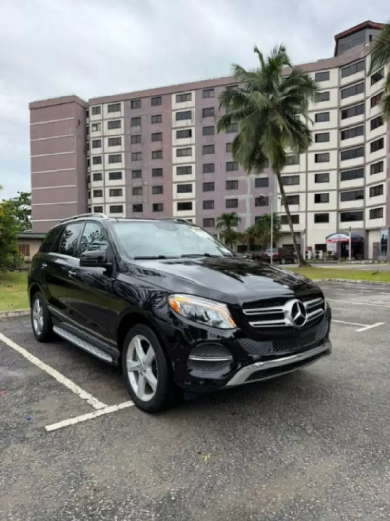 Mercedes-Benz GLE 350   - 2016