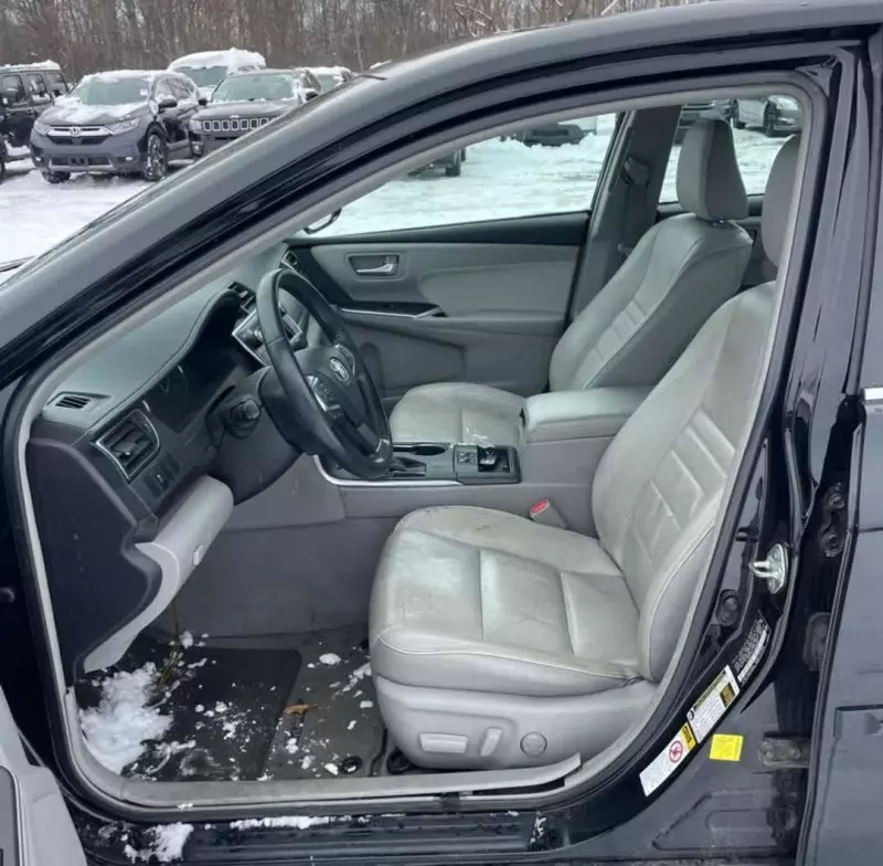 Toyota Camry   - 2015