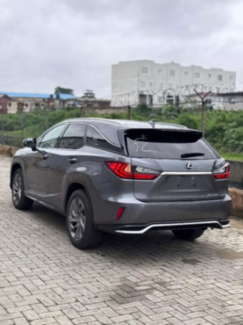 Lexus RX 350L   - 2019