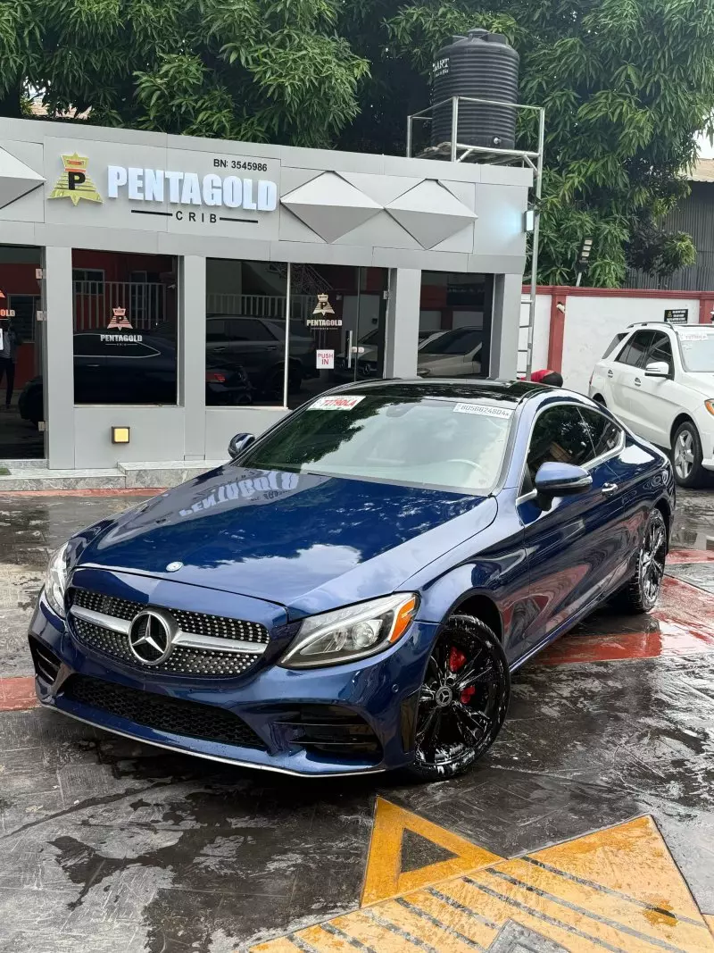 Mercedes-Benz C 300   - 2017