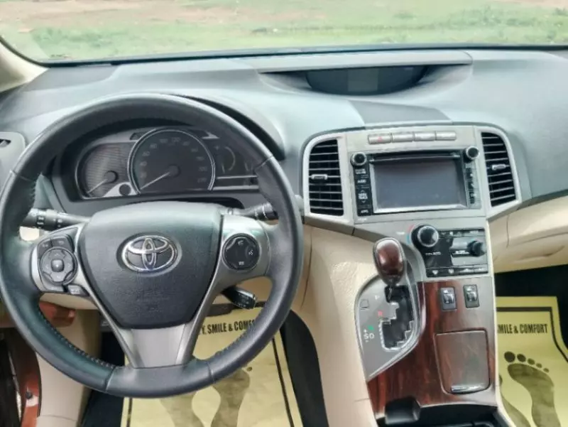 Toyota Venza   - 2014