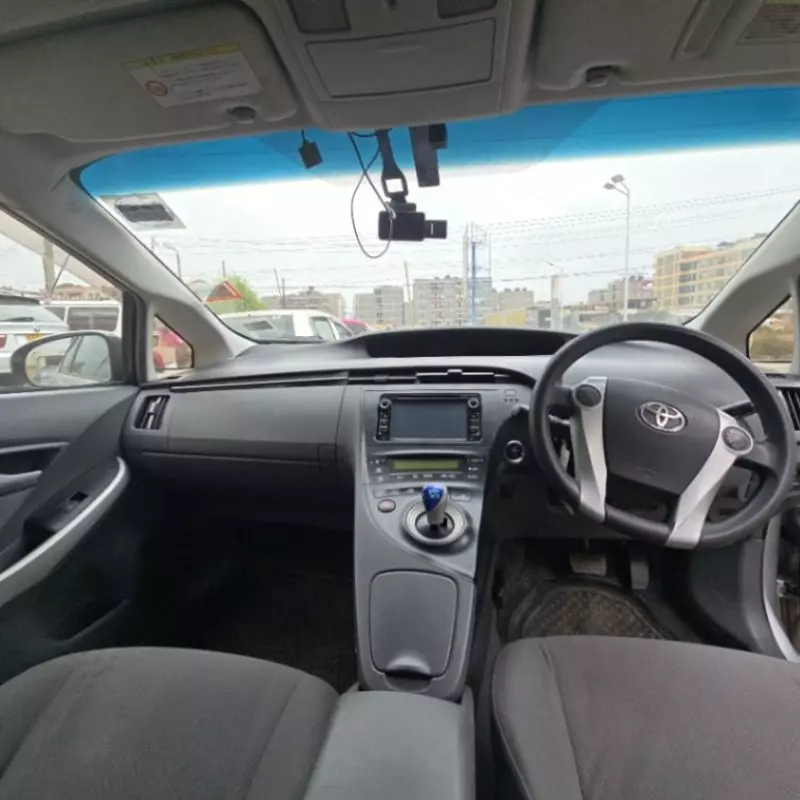 Toyota RAV 4   - 2017