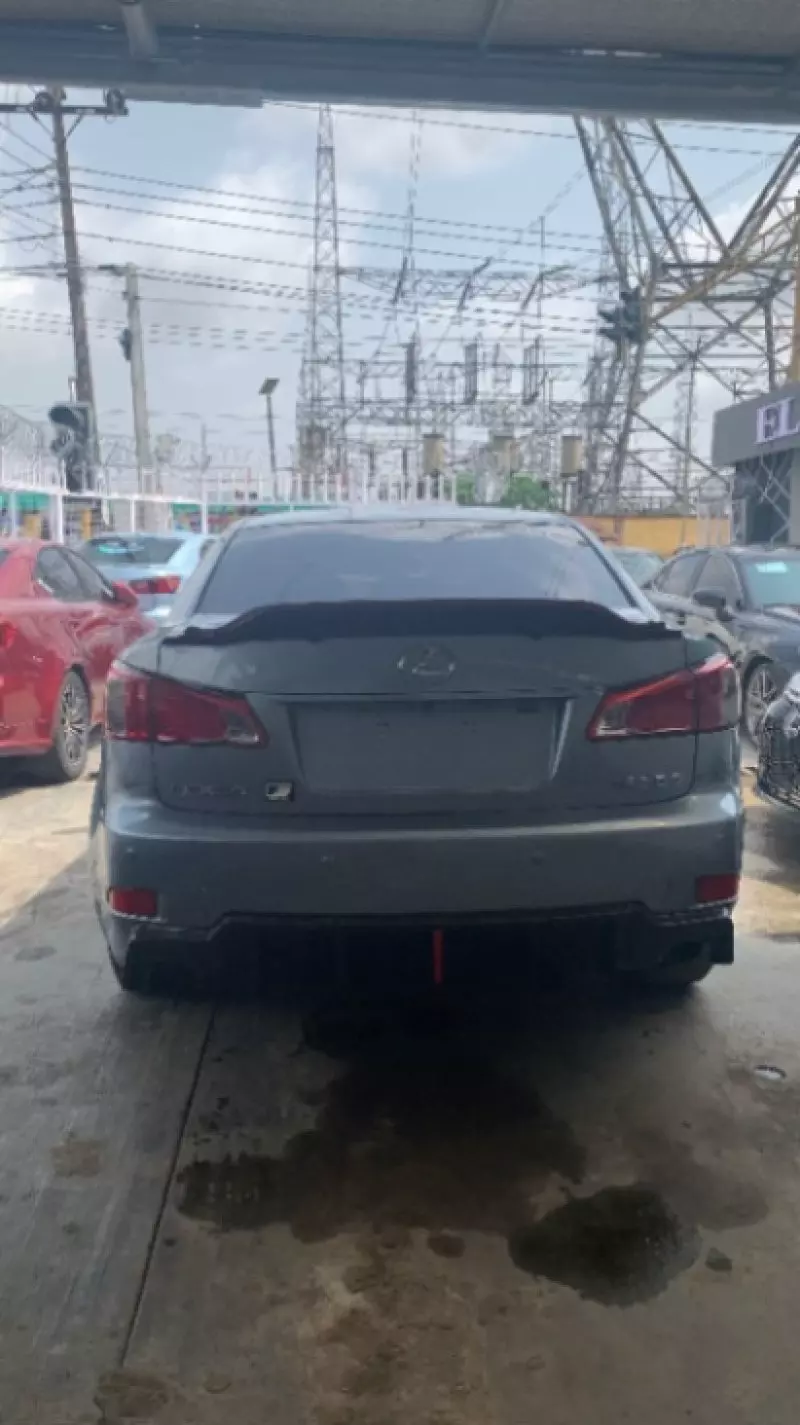 Lexus IS 350