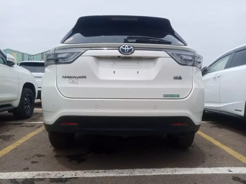 Toyota Harrier hybrid