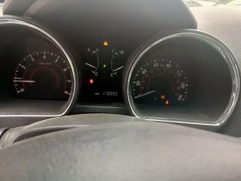 Toyota Highlander   - 2011