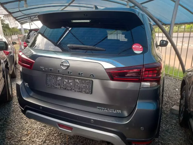 Nissan X-TERRA PLATINIUM   - 2020