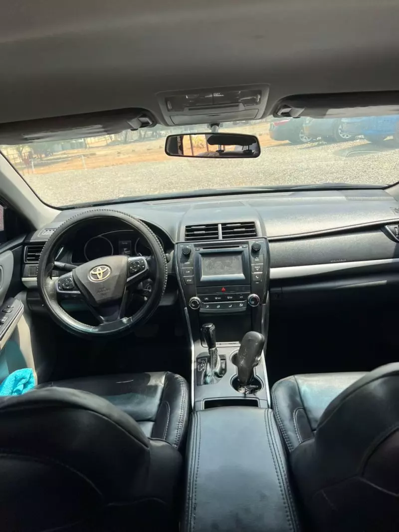 Toyota Camry   - 2015