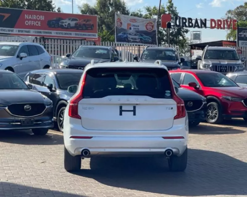 Volvo XC90   - 2019