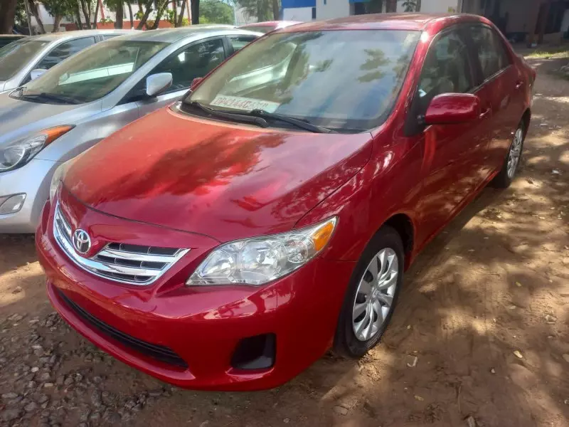 Toyota Corolla   - 2013