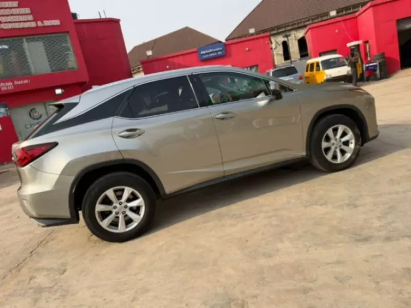 Lexus RX - 2017