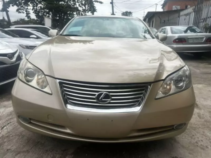 Lexus ES 350   - 2009