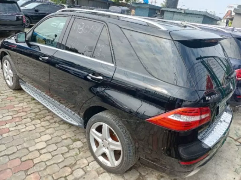 Mercedes-Benz ML 550   - 2013