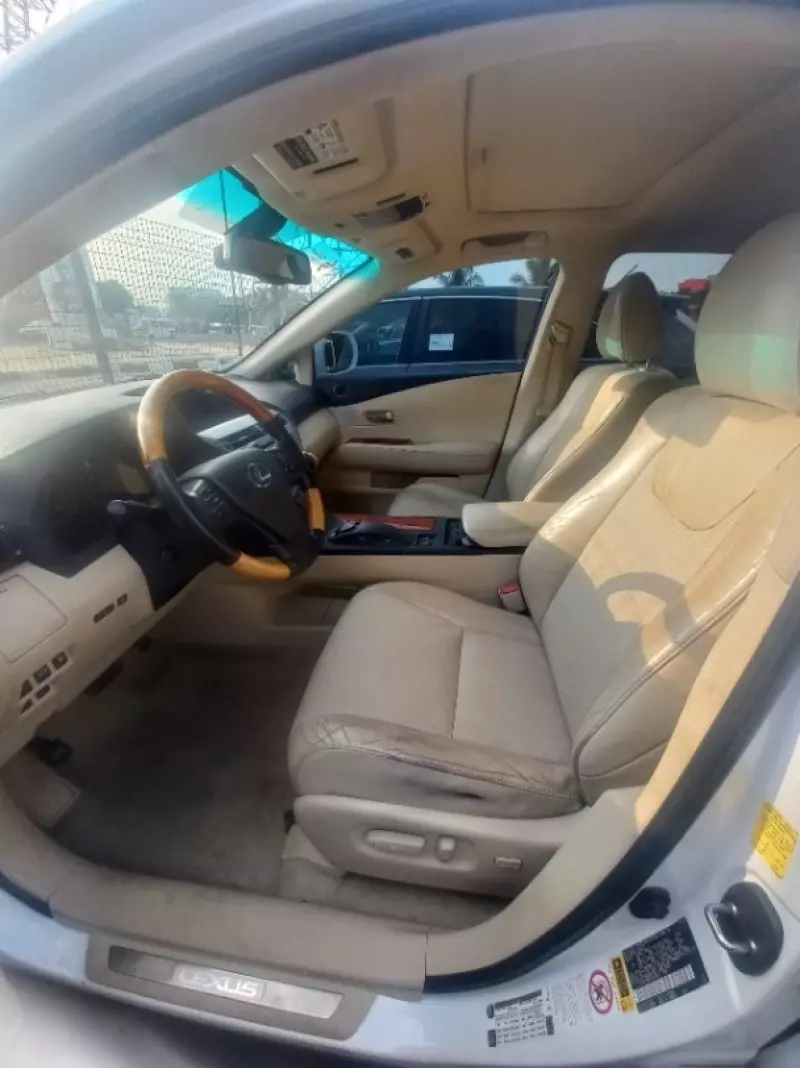 Lexus RX 350   - 2010