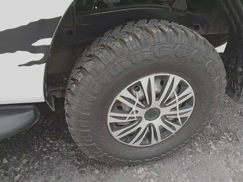 Toyota Hilux   - 2016