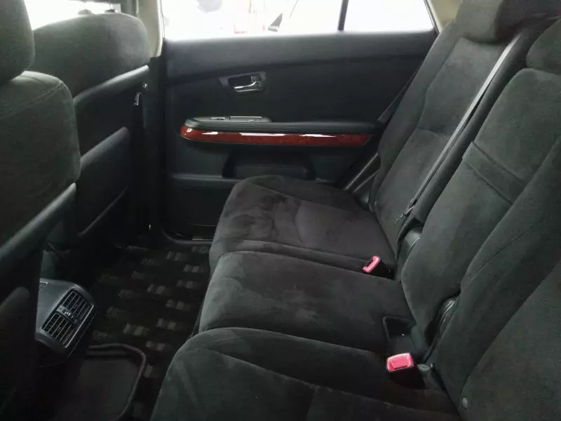 Toyota Harrier   - 2012