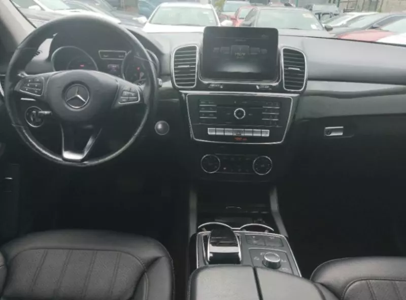 Mercedes-Benz GLE 350   - 2016