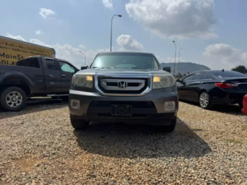Honda Pilot   - 2012