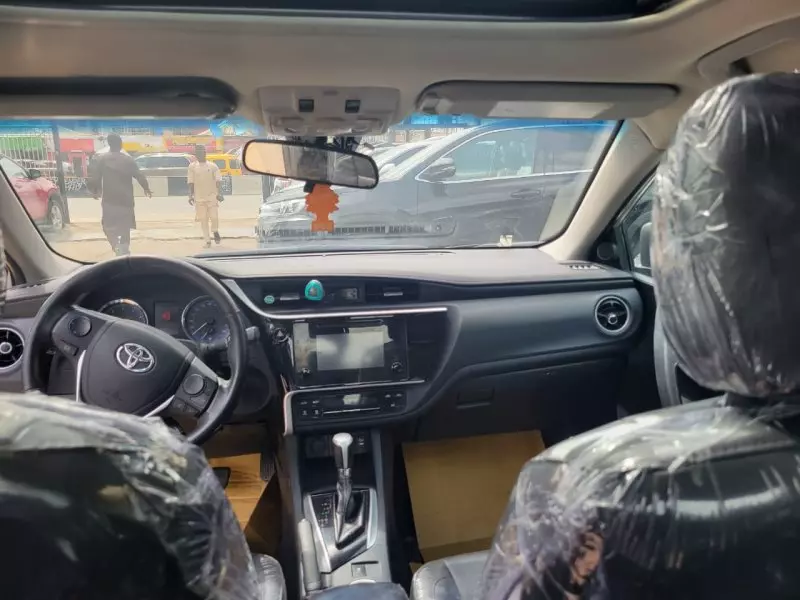 Toyota Corolla   - 2018