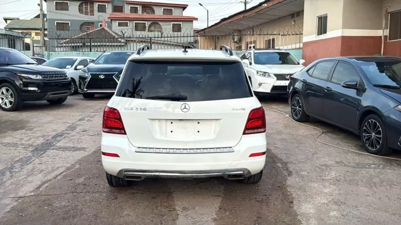 Mercedes-Benz GLK 350   - 2015