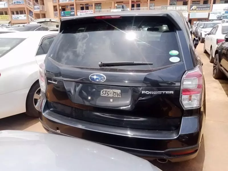 Subaru Forester   - 2015