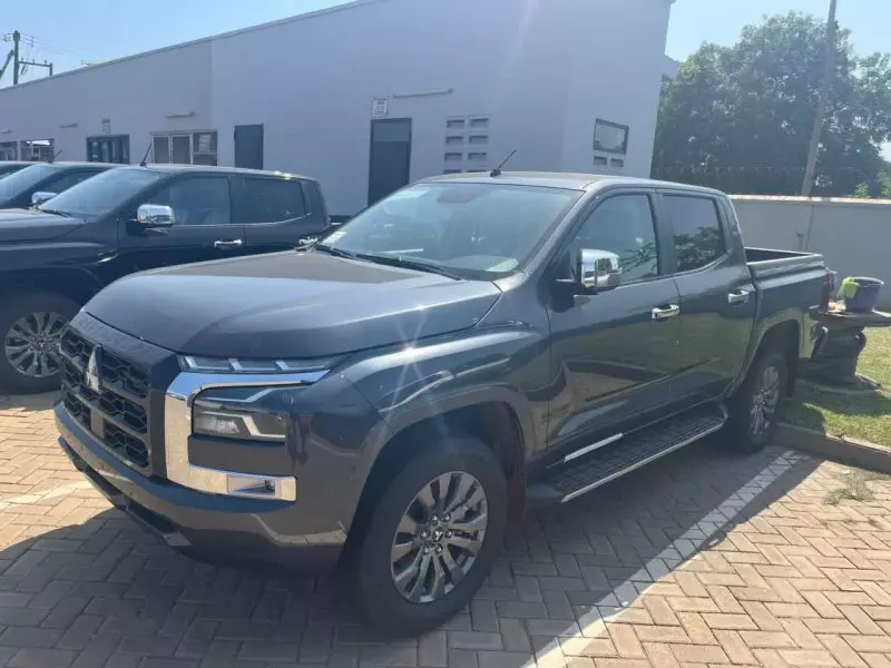 Mitsubishi Pajero Sport