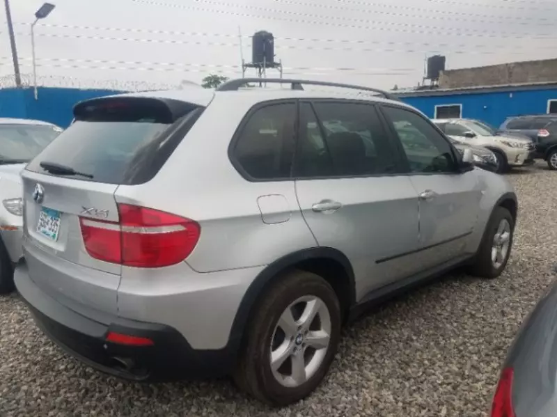 BMW X5 - 2010