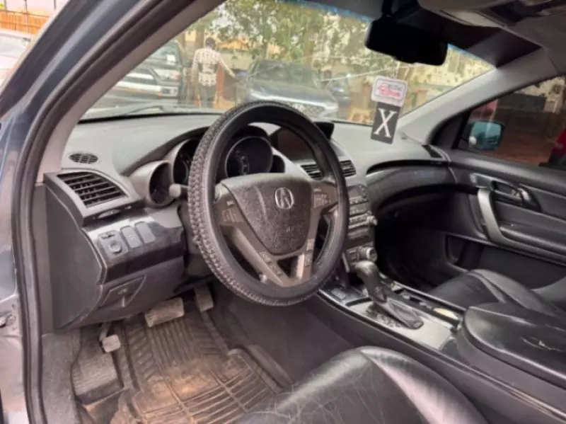 Acura MDX   - 2008