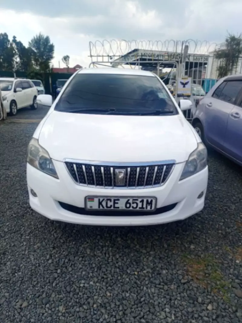 Toyota Premio    - 2008