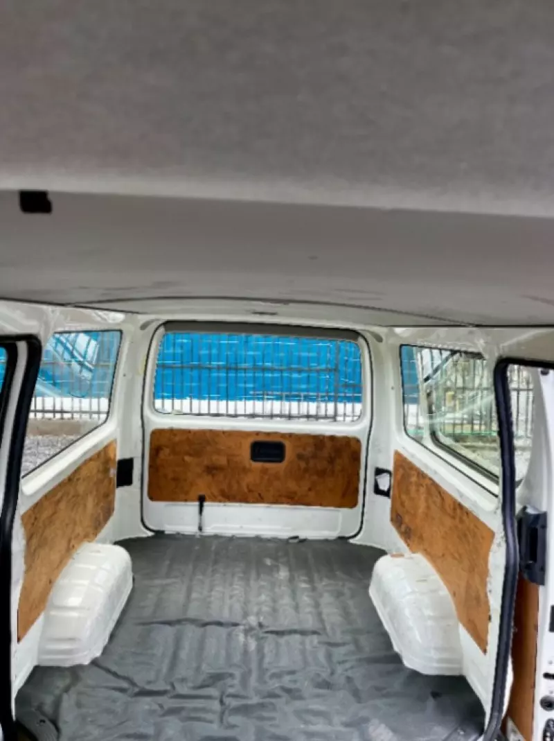 Toyota Hiace   - 2020