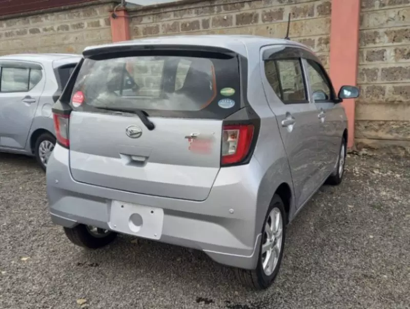 Daihatsu Mira    - 2018