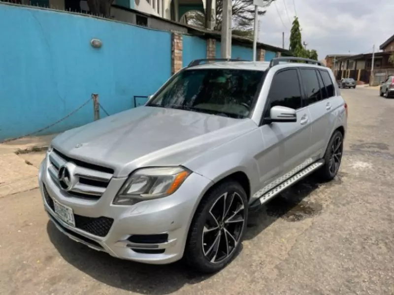 Mercedes-Benz GLK 350   - 2013