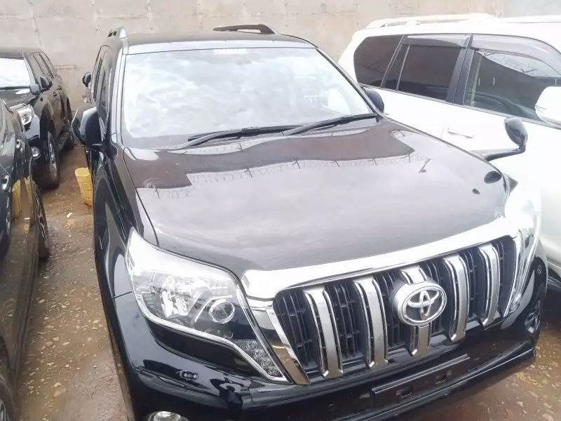 Toyota Landcruiser Prado   - 2016