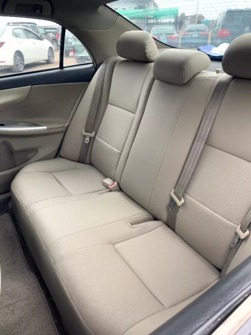 Toyota Corolla   - 2013
