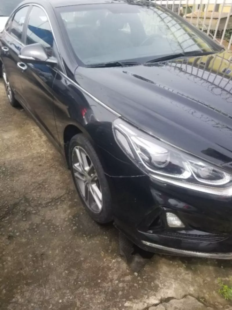 Hyundai Sonata   - 2019