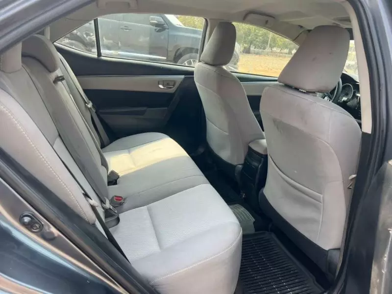 Toyota Corolla   - 2016