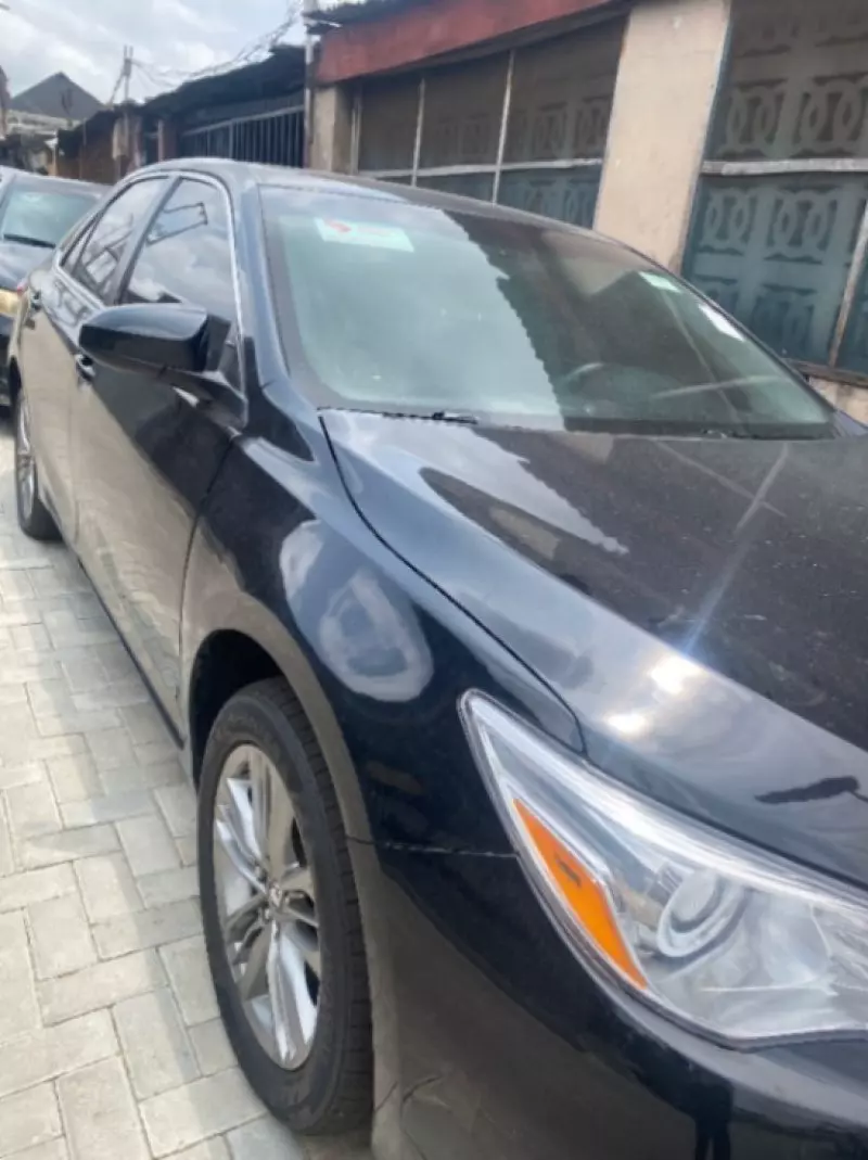 Toyota Camry   - 2007