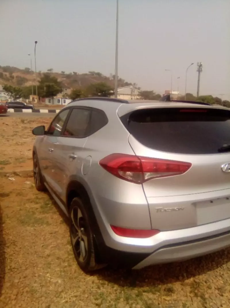Hyundai Tucson   - 2018