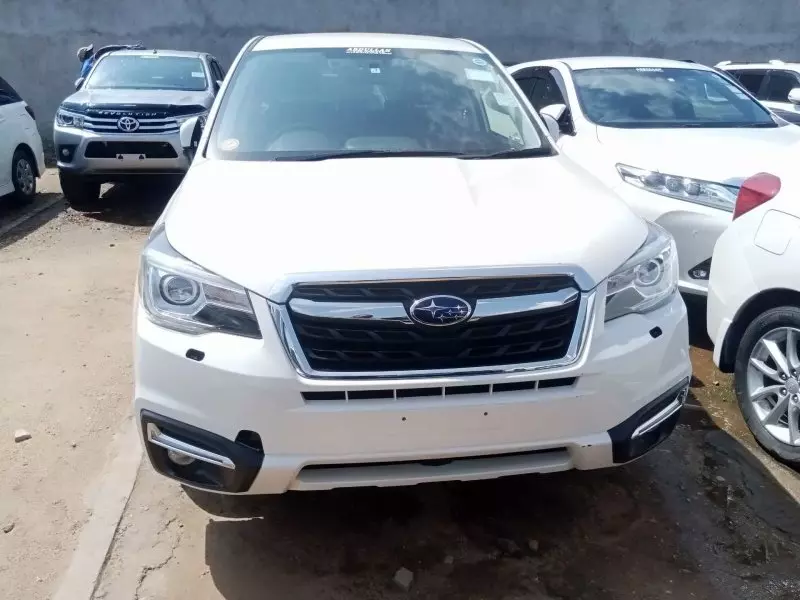 Subaru Forester   - 2015