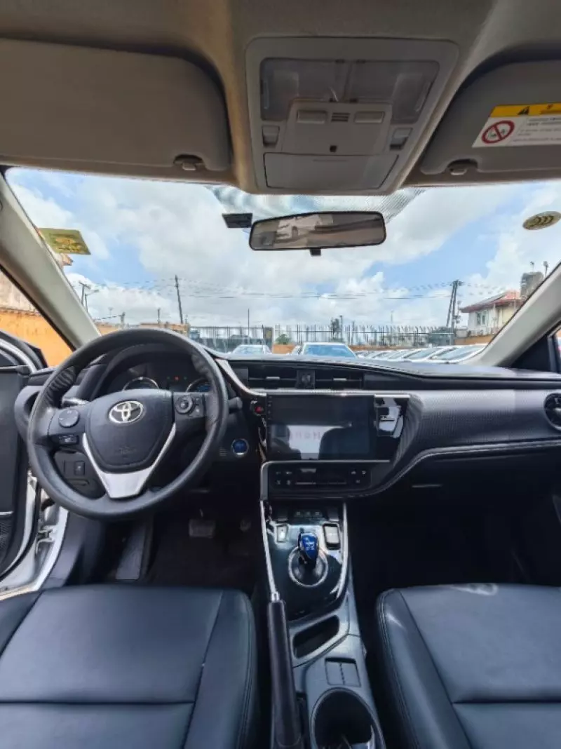 Toyota Corolla   - 2018