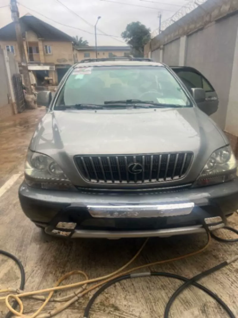 Lexus RX 300   - 2000