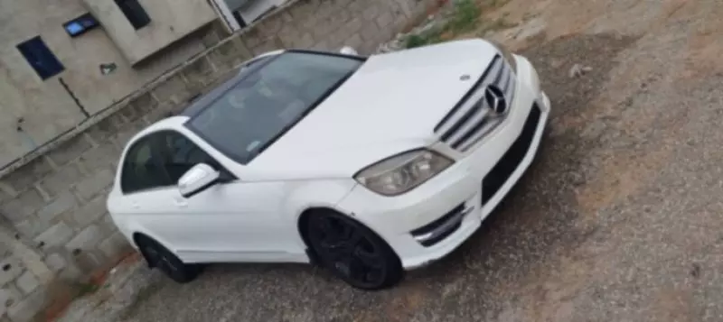 Mercedes-Benz C 300   - 2008