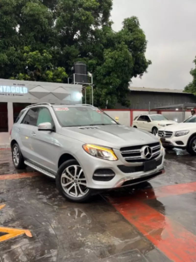 Mercedes-Benz GLE 350   - 2016
