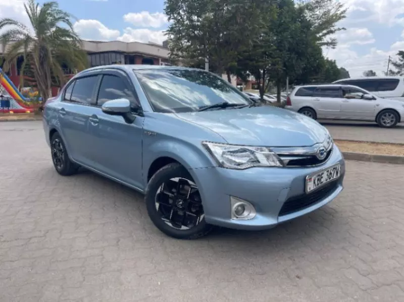 Toyota Axio    - 2014