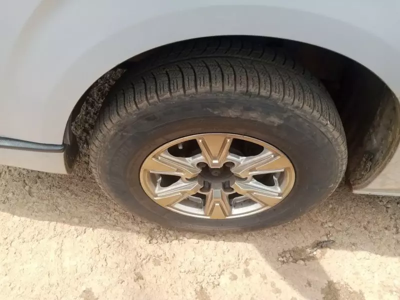 Toyota Hiace   - 2013