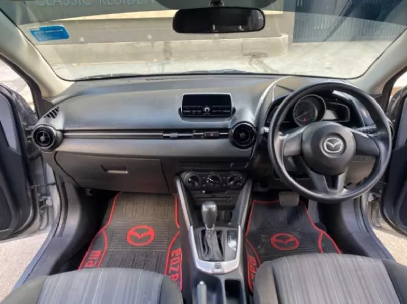 Mazda Demio    - 2015
