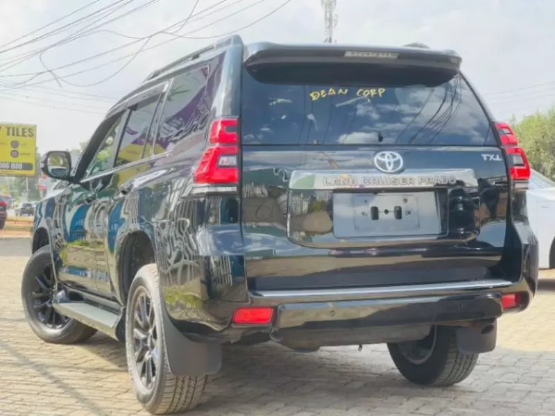 Toyota Landcruiser prado TX.L   - 2021
