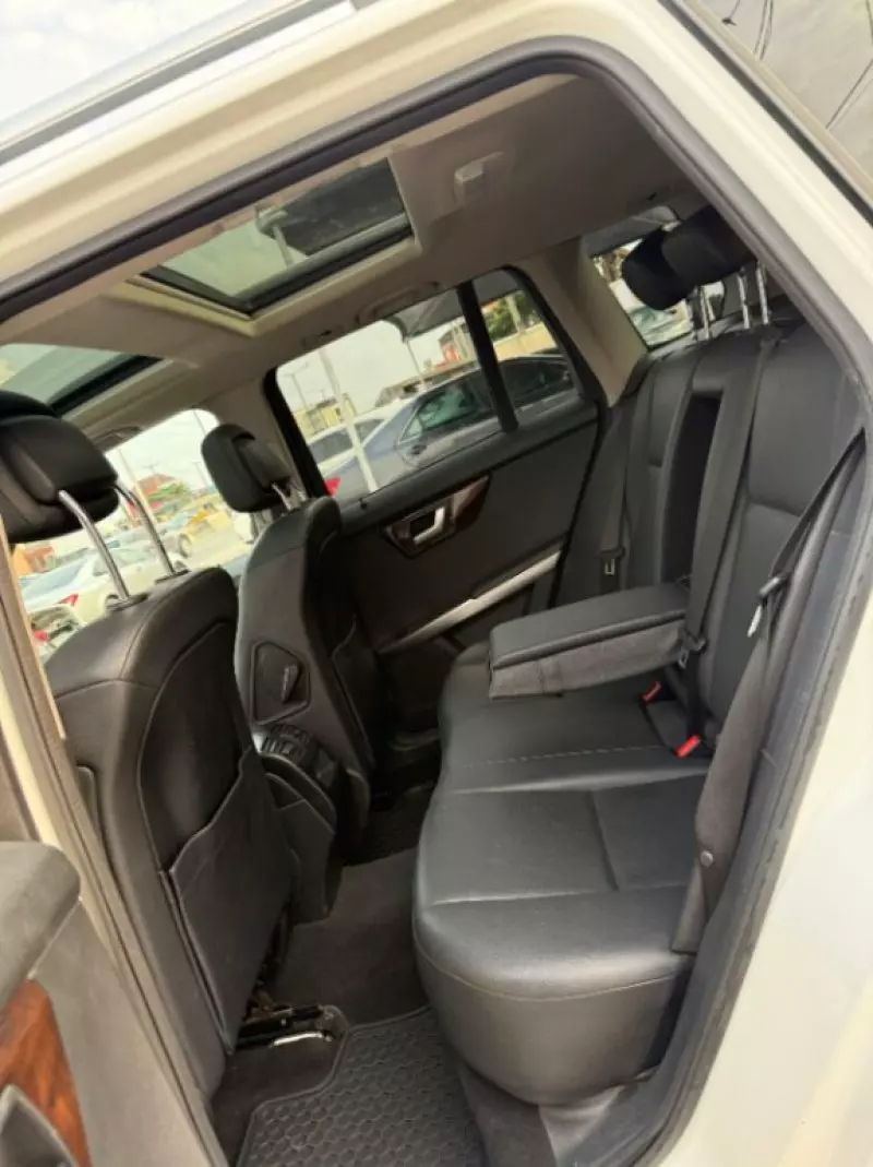 Mercedes-Benz GLK 350   - 2014