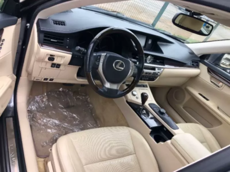 Lexus ES 350   - 2014